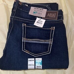 Ariat M7 Series Dark Blue Jeans size 40/32